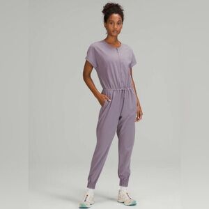 lululemon Stretch Travel Woven Jumpsuit Size 2